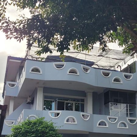 Villa Butterfly Moragalla Esterno foto
